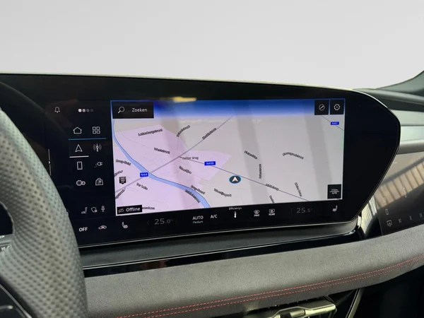 AUDI Q6 e-tron (2025) — foto 7 van 20