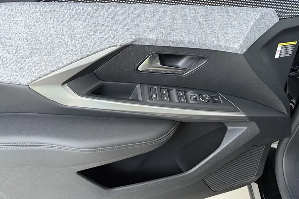 Peugeot 5008 (2025) — foto 8 van 21