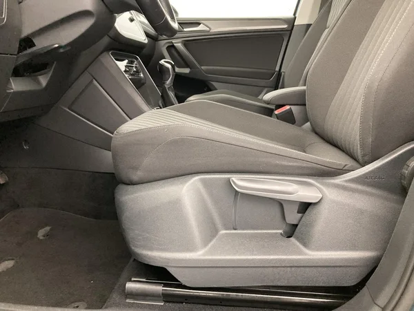VOLKSWAGEN Tiguan Allspace (2021) — foto 27 van 36