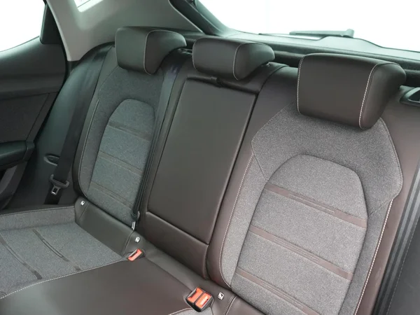 SEAT Leon e-Hybrid (PHEV) (2021) — foto 3 van 26