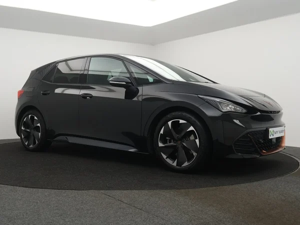 CUPRA Born (2025) — foto 18 van 25