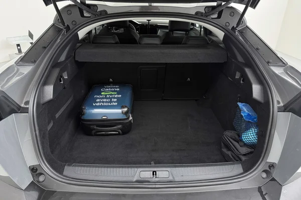 Peugeot 408 (2025) — foto 2 van 29