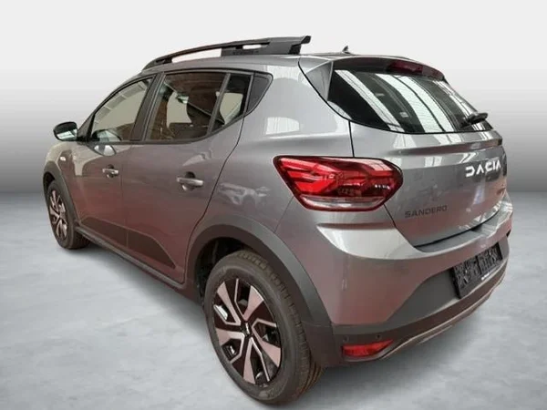 Dacia Sandero Stepway (2025) — foto 15 van 17