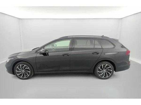 VOLKSWAGEN Golf VIII SW (2024) — foto 29 van 34