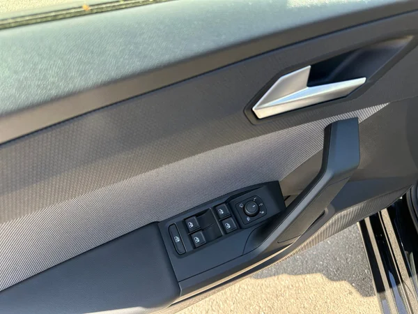 SEAT Leon ST (2025) — foto 8 van 24