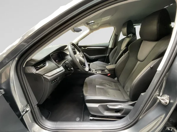 SKODA Octavia Combi (2026) — foto 24 van 24