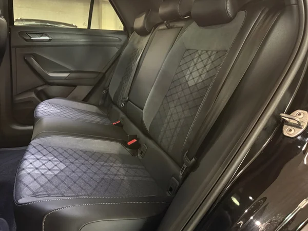 VOLKSWAGEN T-Roc (2025) — foto 10 van 16
