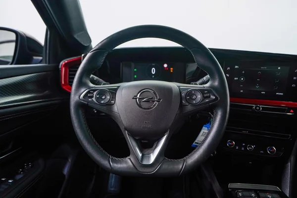 Opel Mokka (2022) — foto 9 van 37