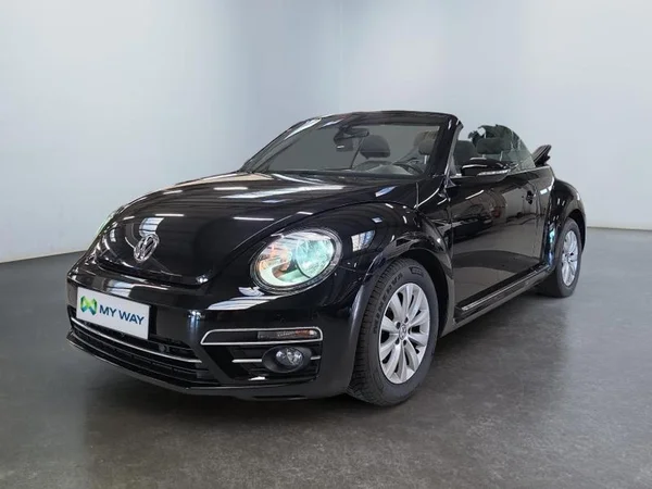 VOLKSWAGEN Beetle Cabriolet (2017) — foto 1 van 31
