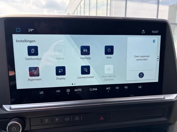VOLKSWAGEN Transporter T7 26 Fou Swb Dsl (2025) — foto 9 van 21