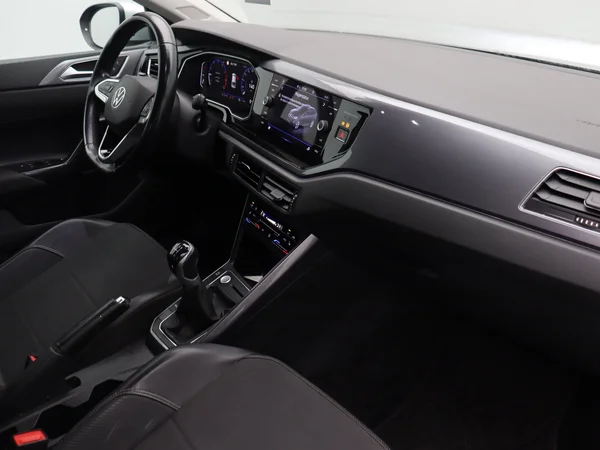 VOLKSWAGEN Taigo (2022) — foto 12 van 15