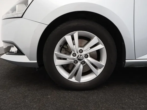 Škoda Fabia (2021) — foto 3 van 24