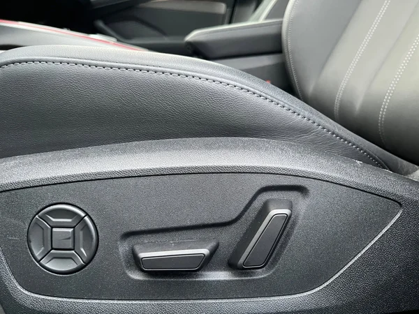 AUDI A6 Avant (2025) — foto 6 van 24