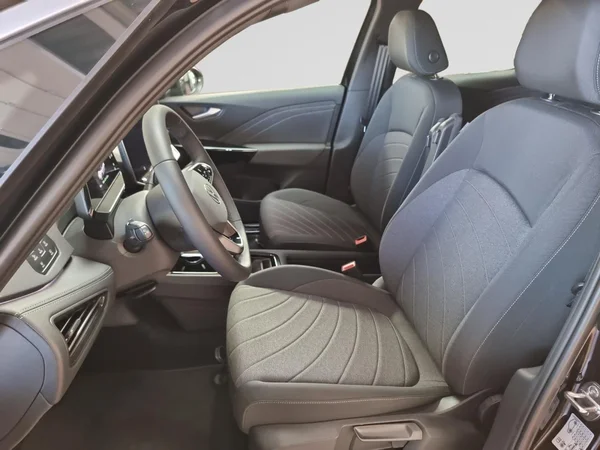 VOLKSWAGEN ID.3 (2026) — foto 2 van 24