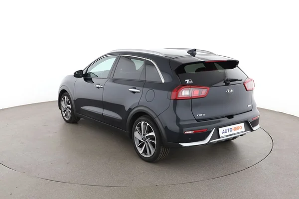 Kia Niro (2017) — foto 10 van 16
