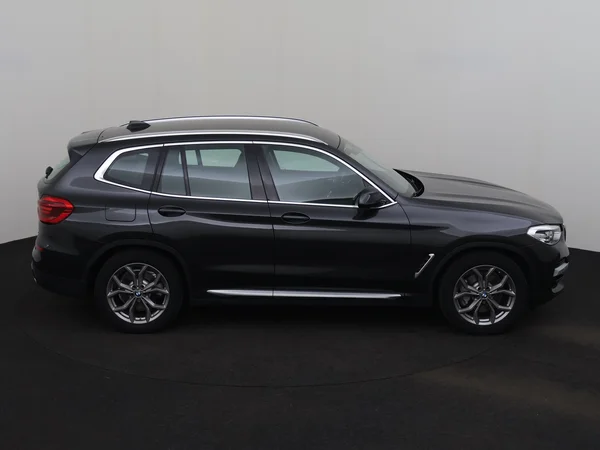 BMW X3 (2021) — foto 27 van 31
