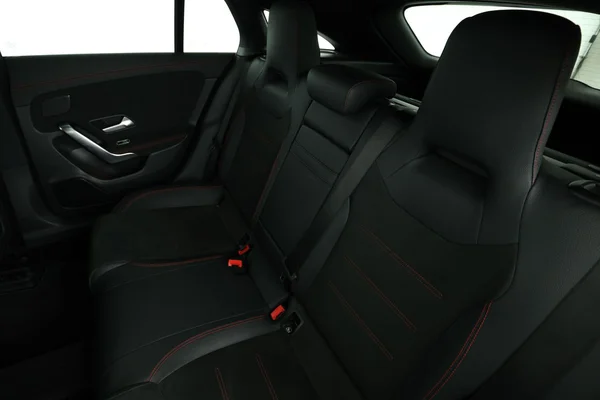 Mercedes-Benz CLA-Klasse (2023) — foto 5 van 16