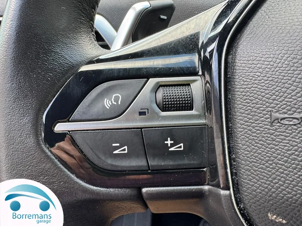 Peugeot 5008 (2024) — foto 3 van 37