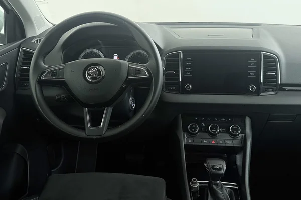 Skoda Karoq (2020) — foto 7 van 38