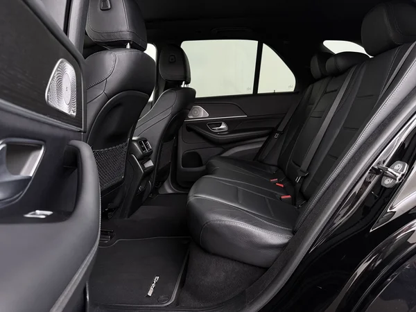 MERCEDES GLE 350 (2021) — foto 5 van 34