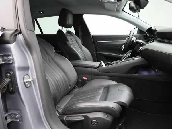 Peugeot 508 (2023) — foto 29 van 40