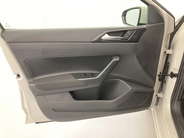VOLKSWAGEN Polo (2025) — foto 11 van 36