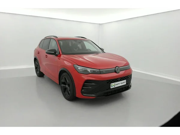 VOLKSWAGEN Tiguan Dsl (2024) — foto 23 van 36