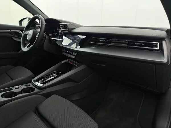 AUDI A3 Sportback (2025) — foto 10 van 18