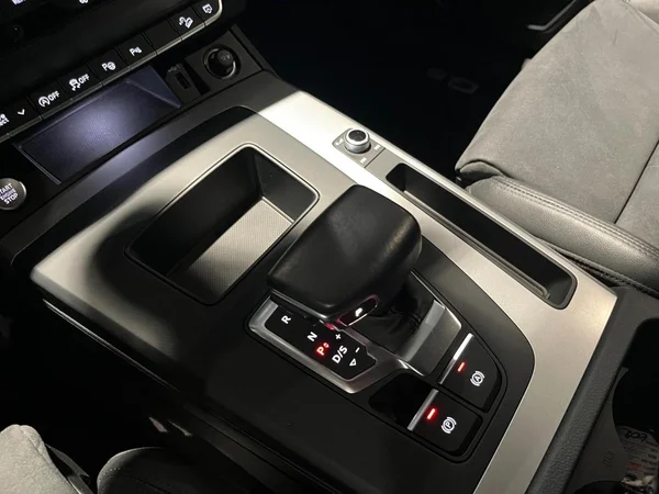 AUDI Q5 Sportback Dsl (2024) — foto 10 van 19