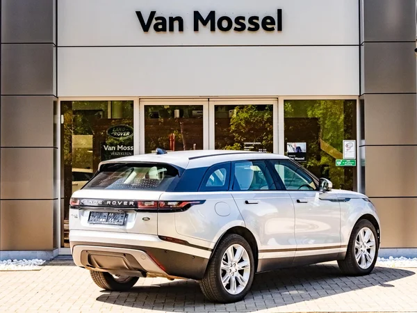 Land Rover Range Rover Velar (2021) — foto 22 van 25