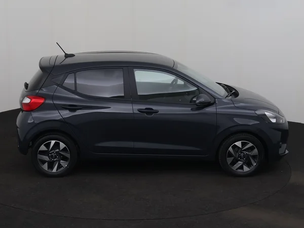 HYUNDAI i10 (2025) — foto 21 van 25