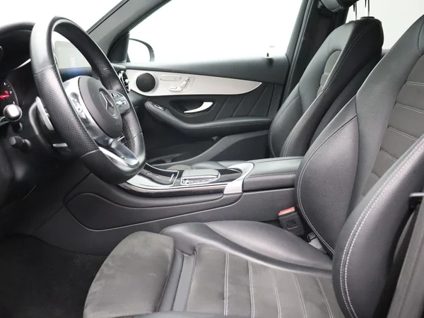 Mercedes-Benz GLC (2022) — foto 23 van 23