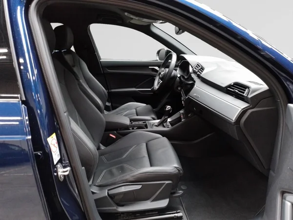 AUDI Q3 (2024) — foto 17 van 22