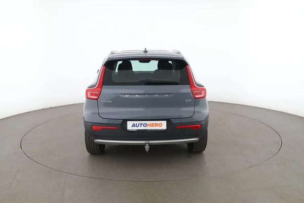 Volvo XC40 (2021) — foto 11 van 16
