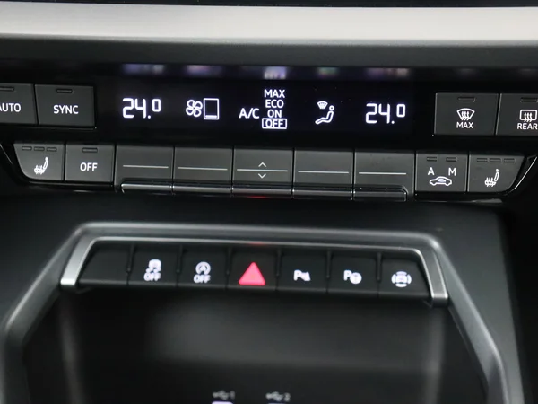 AUDI A3 Sportback (2025) — foto 10 van 18