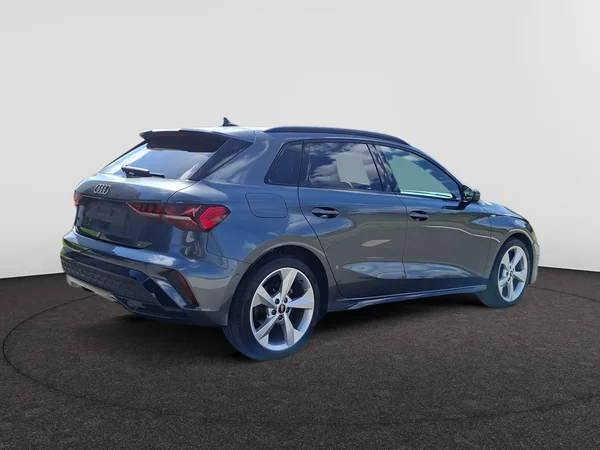 AUDI A3 Sportback (2025) — foto 20 van 24