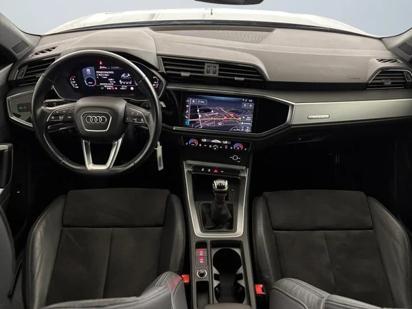 AUDI Q3 Dsl (2020) — foto 34 van 34