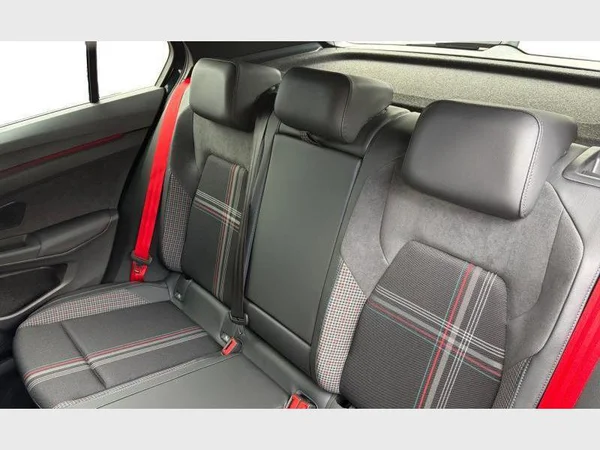 VOLKSWAGEN Golf VIII GTI (2026) — foto 7 van 29