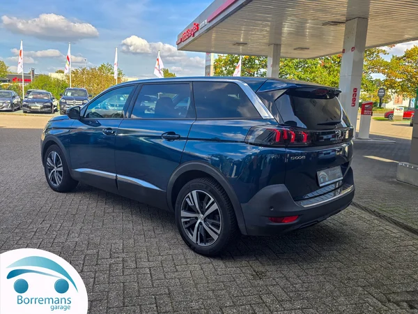 Peugeot 5008 (2022) — foto 21 van 27