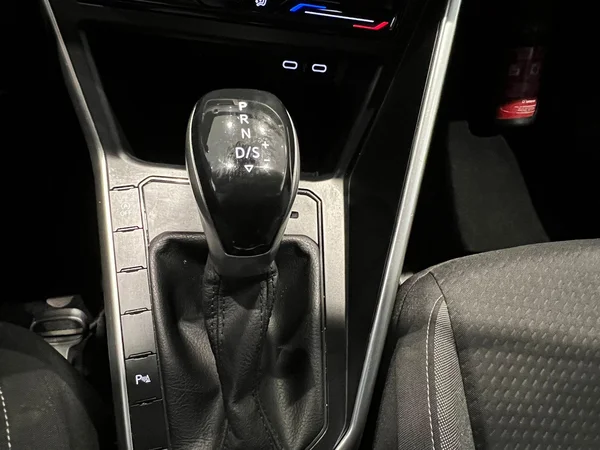 Volkswagen Taigo (2022) — foto 10 van 23