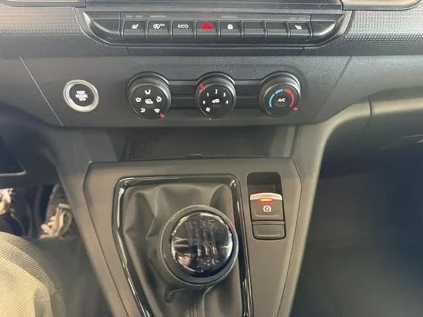 Renault Kangoo (2026) — foto 4 van 17