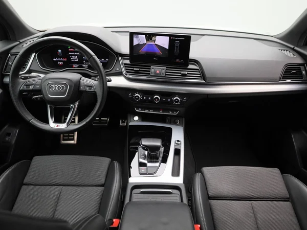 Audi Q5 (2023) — foto 43 van 44