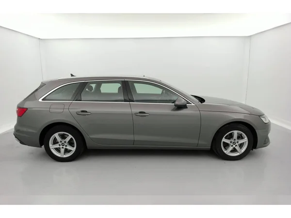 AUDI A4 Avant (2021) — foto 31 van 36
