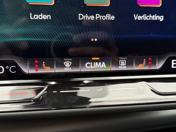CUPRA Born (2025) — foto 14 van 21
