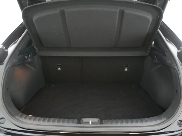 Kia XCeed (2024) — foto 8 van 22