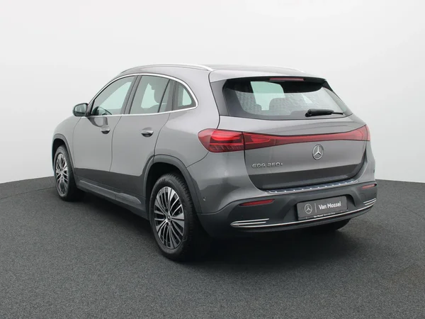 Mercedes-Benz EQA (2025) — foto 12 van 27