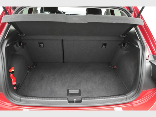VOLKSWAGEN Polo (2024) — foto 5 van 25