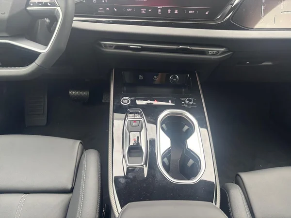 AUDI A6 Avant (2026) — foto 16 van 23