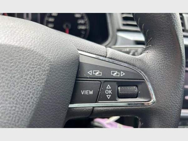 Seat Arona (2018) — foto 18 van 26