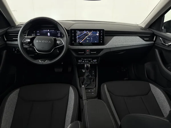 SKODA Kamiq (2025) — foto 13 van 18